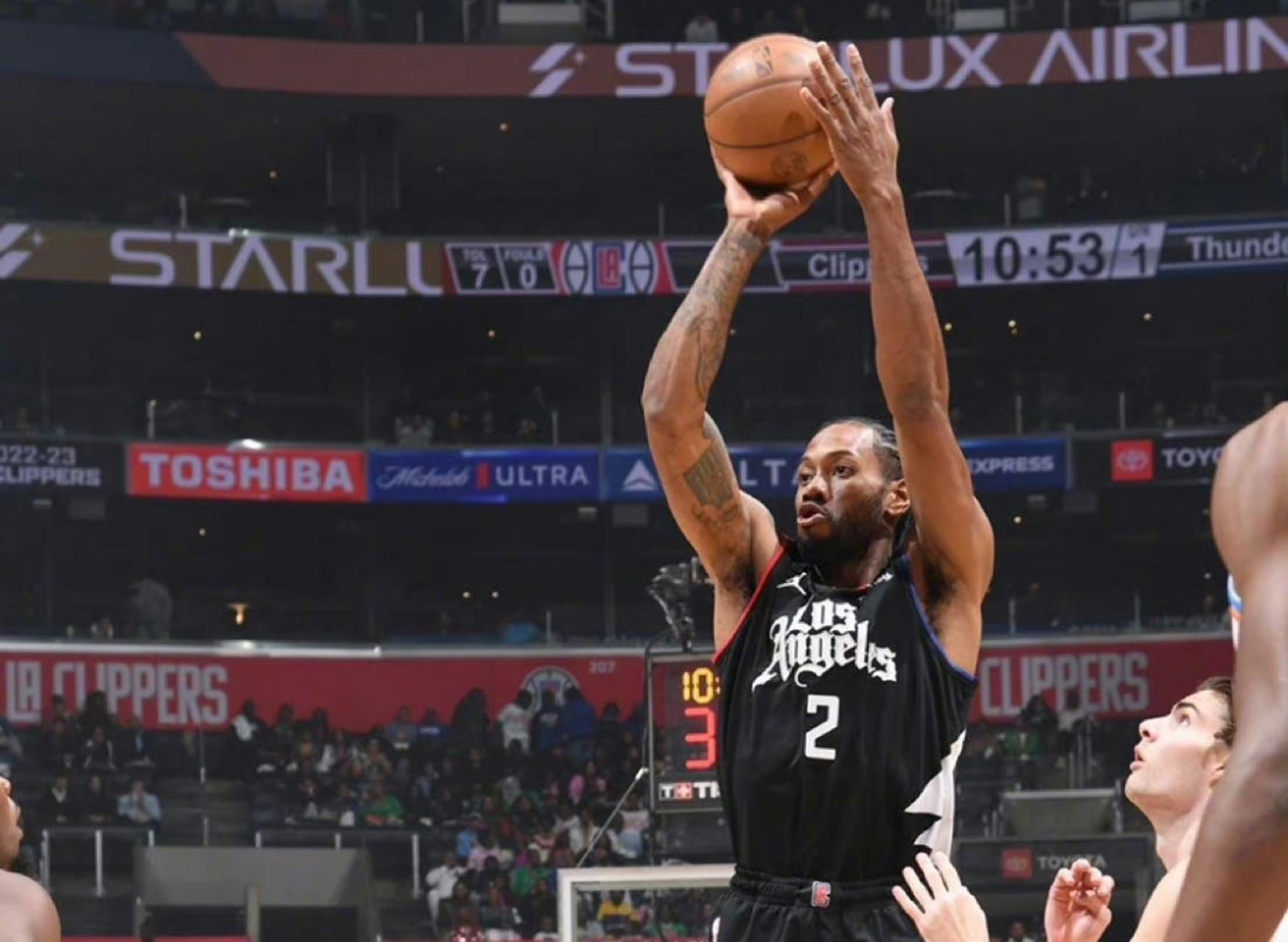 四川队碾压雷霆，伦纳德关键制胜