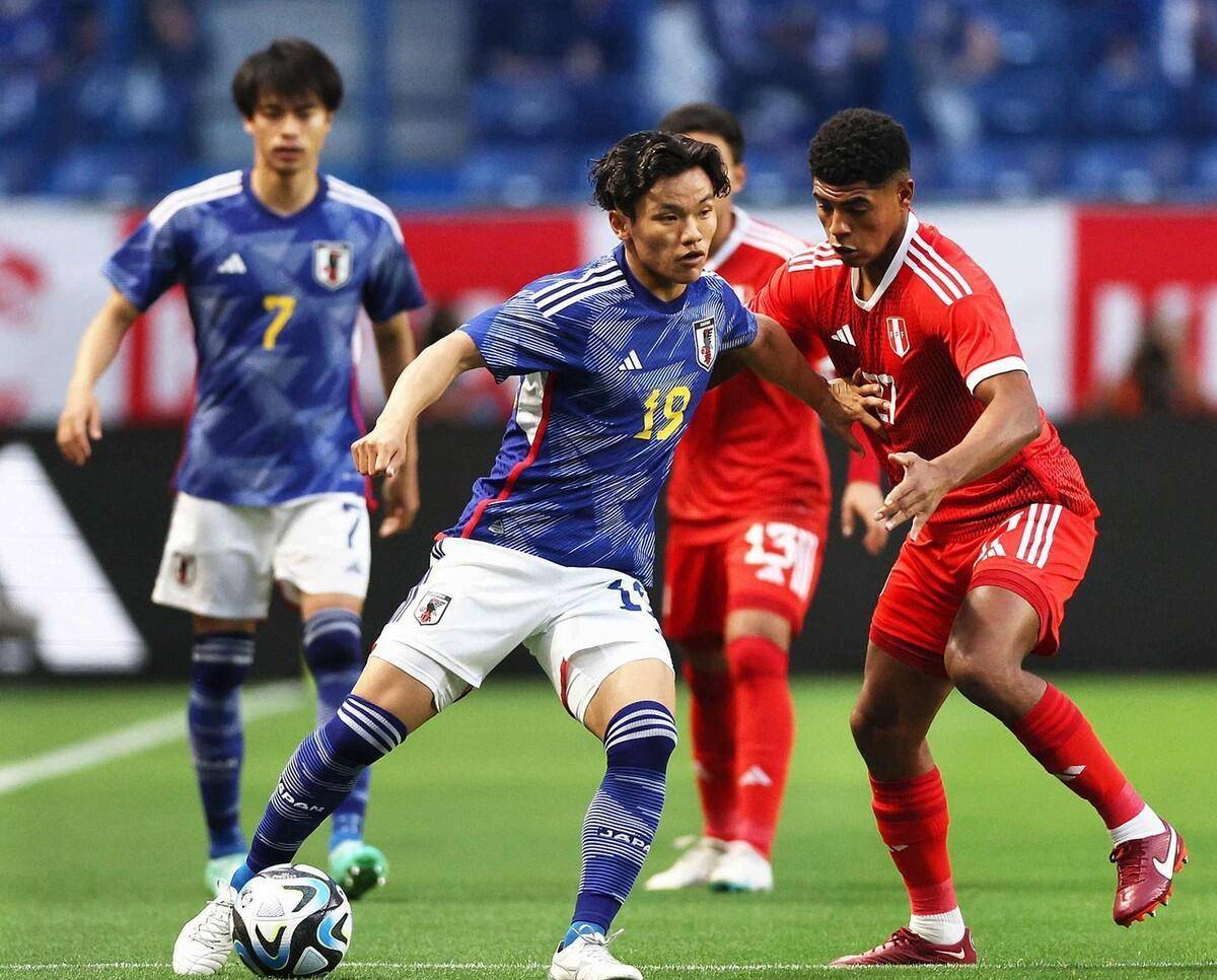 德国队横扫法国队，郑思维高光表现