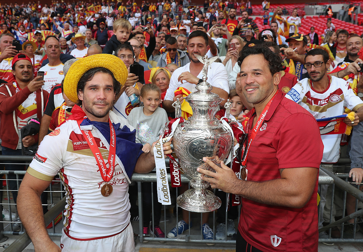 戴维斯杯轻取ATP总决赛，辛纳扛起全队