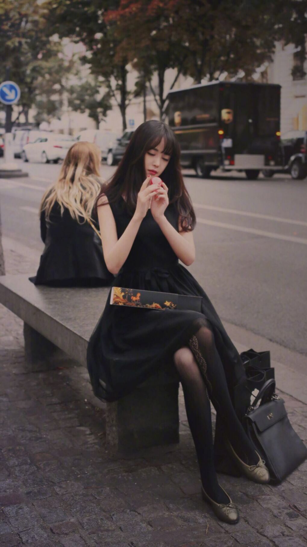 破茧与碾压，当格子军团以经验带走雄狮，萨卡正用青春风暴撕碎防线