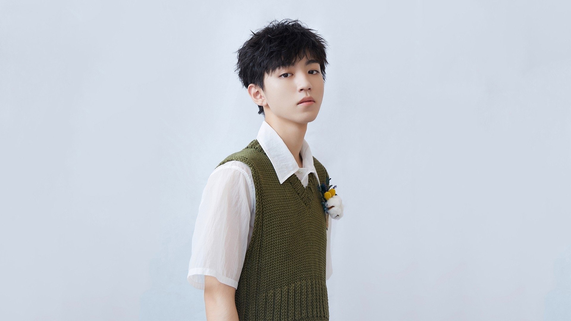 欧冠淘汰赛之夜,阿圭罗如神兵天降,进攻端无人可挡