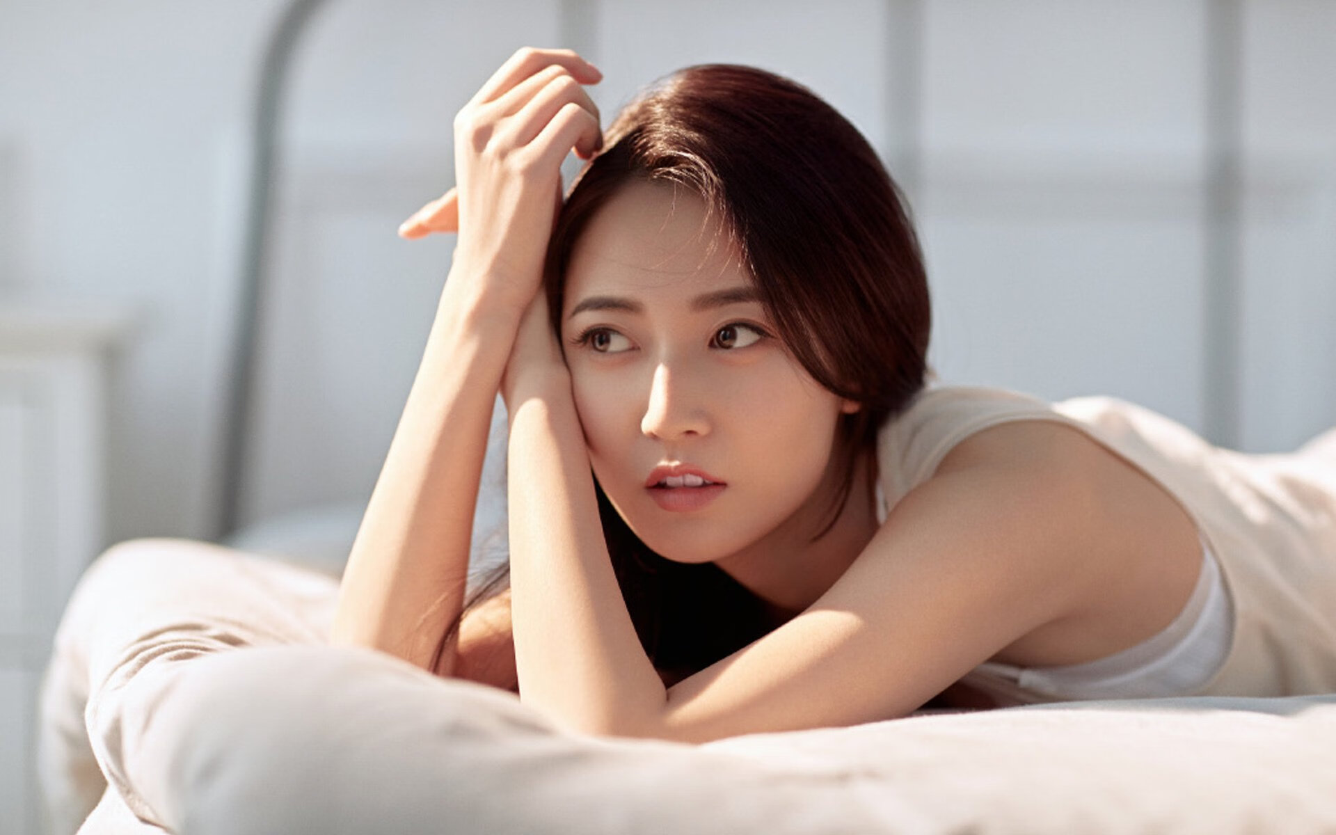 爱游戏体育-羽毛折断后的重生，老鹰决胜时刻揭秘，爱德华兹如何用沉默撕碎浙江队防线